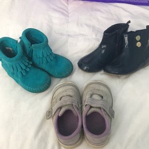 Lot of toddler girls shoes size 6